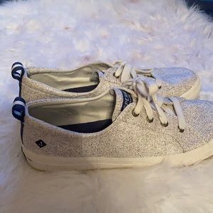 Super cute, glittery Sperrys!